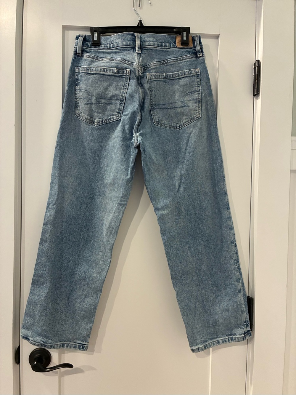 American Eagle Outfitters Light Wash Straight-Leg Jeans
